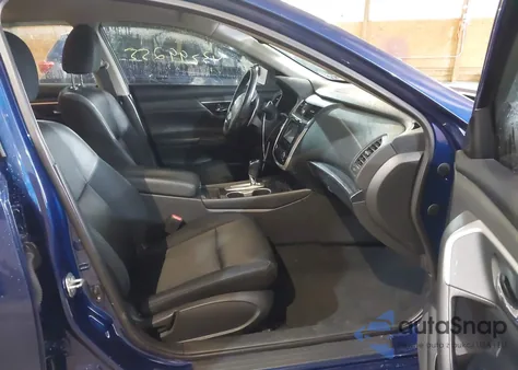 2018 Nissan Altima 2.5 Sr z USA, uszkodzony, nr VIN 1N4AL3AP1JC209648